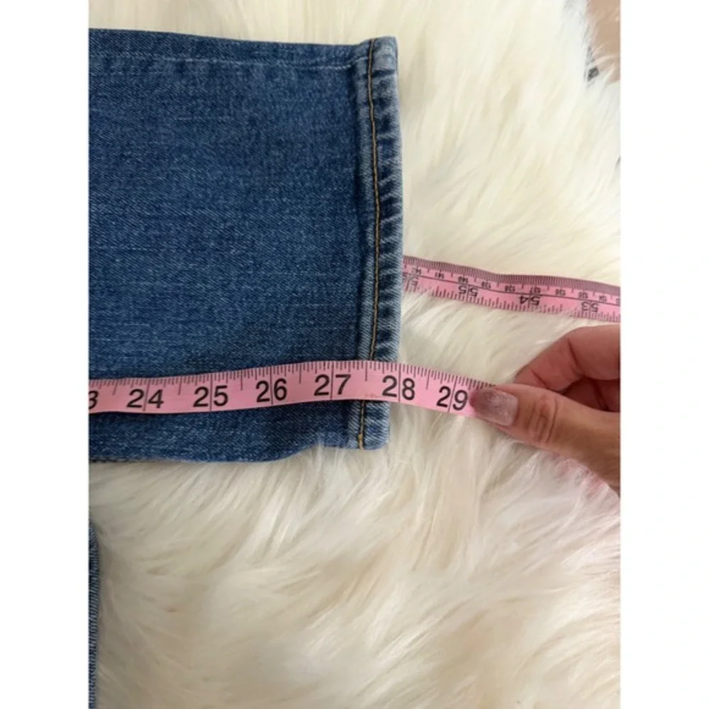 Old Navy - Extra High Rise Sky-Hi‎ Straight Medium Wash Denim Jeans Size 8